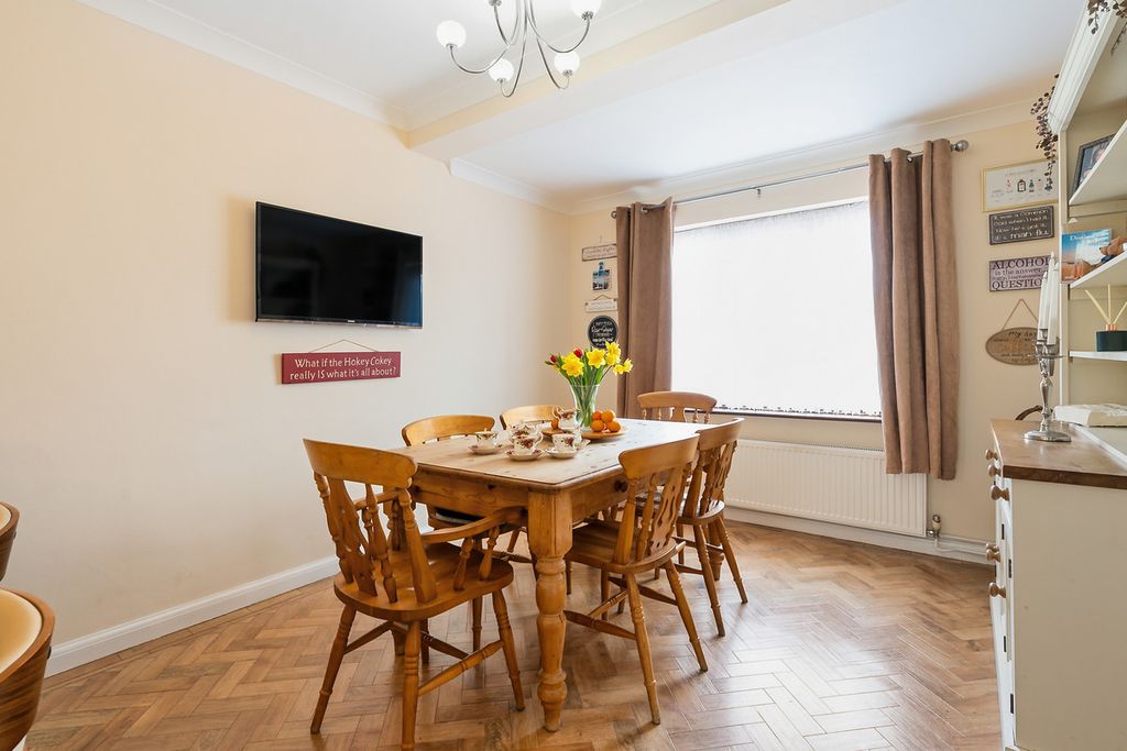 Additional image 10 of 4 bed semi-detached house for saleRaleigh Way, Feltham TW13