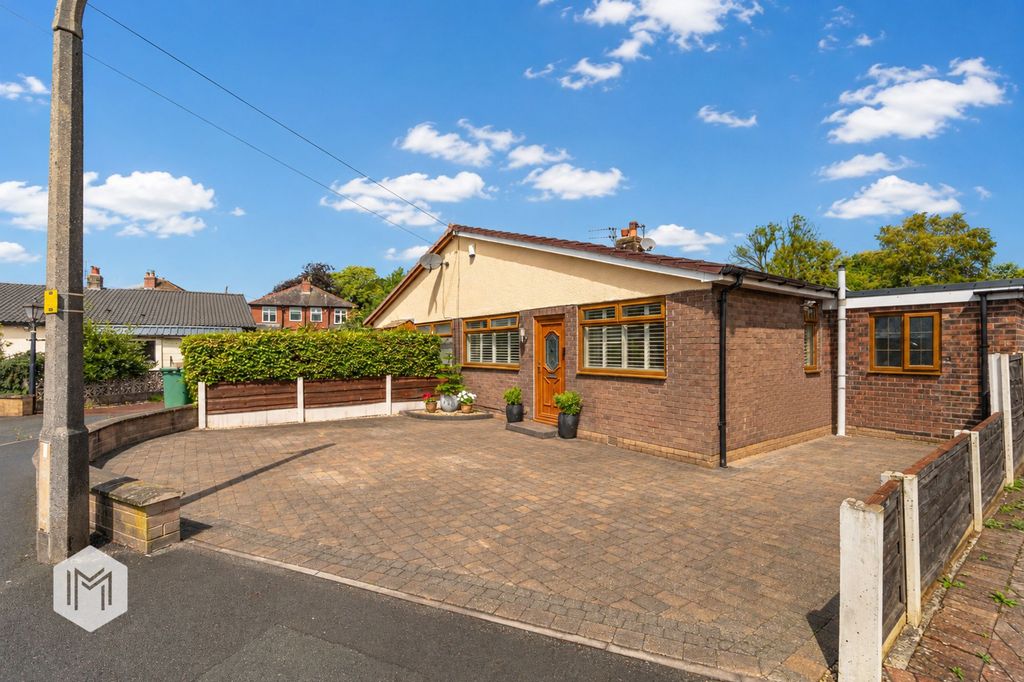Property photo 1 of 24