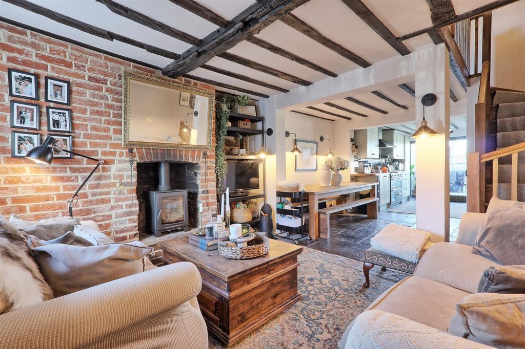 Property photo 3 of 21 Img_9738_39_40_Easyhdr-Interior3.Jpg