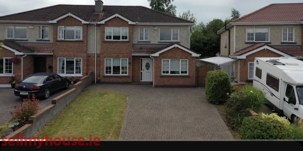 Property photo 1 of 2