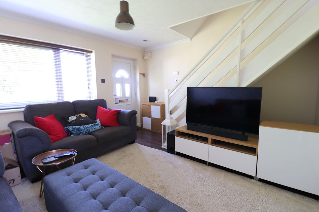 Property photo 3 of 9 Img_4822