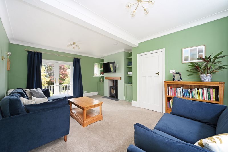 Property photo 2 of 37 Living Room