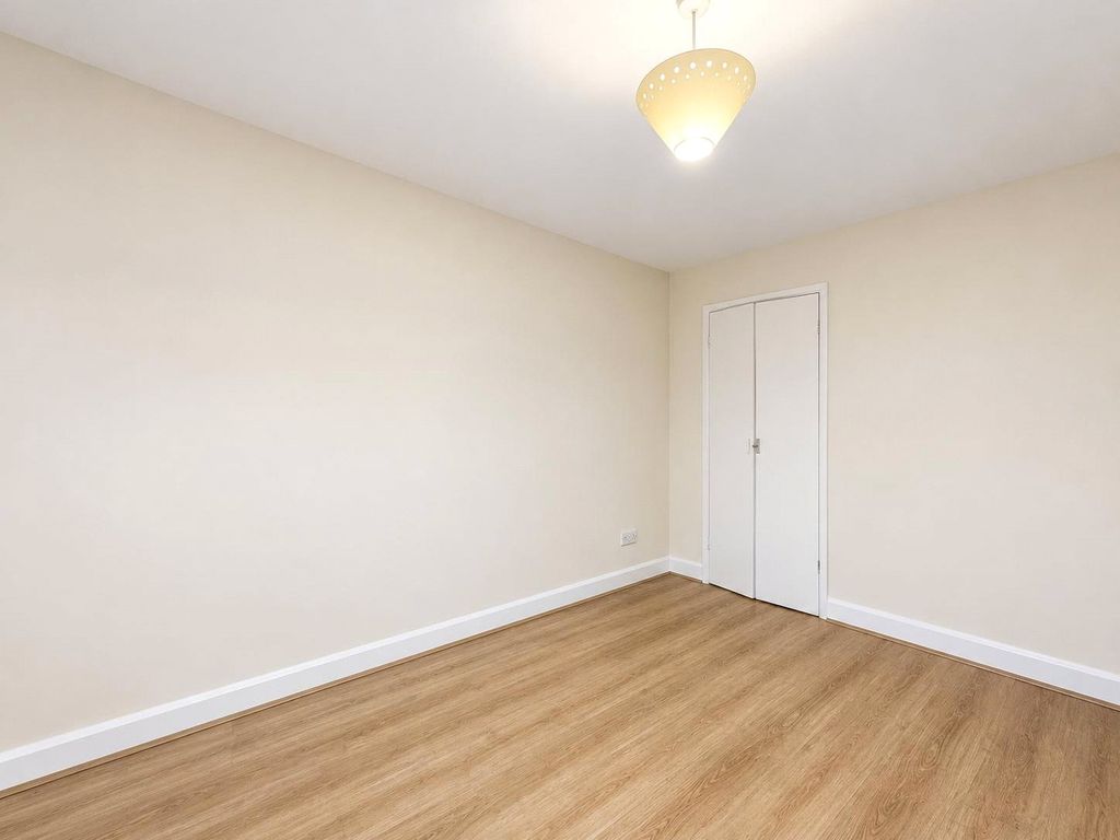 Property photo 2 of 5 Picture No. 04