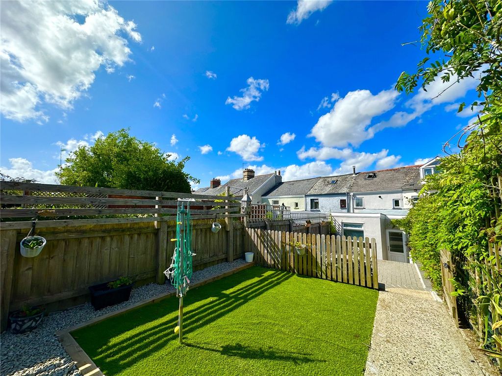 Property photo 1 of 25 Picture No. 29