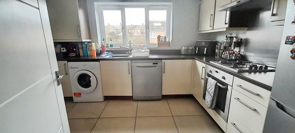 Property photo 3 of 22 58E93800-Whatsapp 20Image 202026-03-10 20At 2012.2