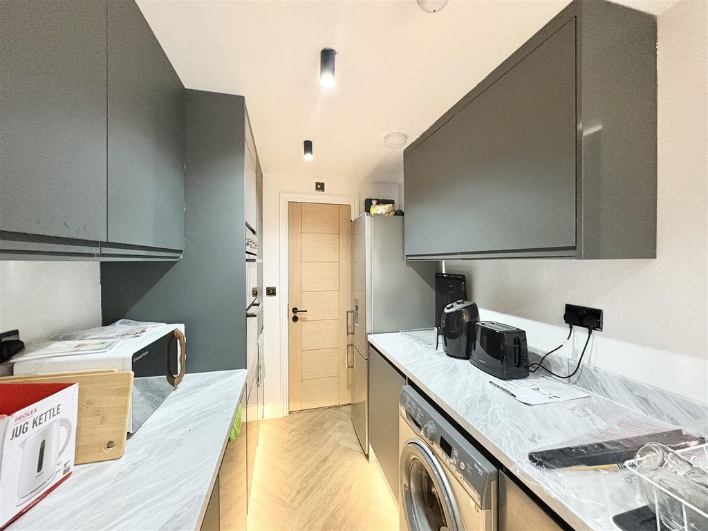 Property photo 2 of 15 Image00011.Jpeg