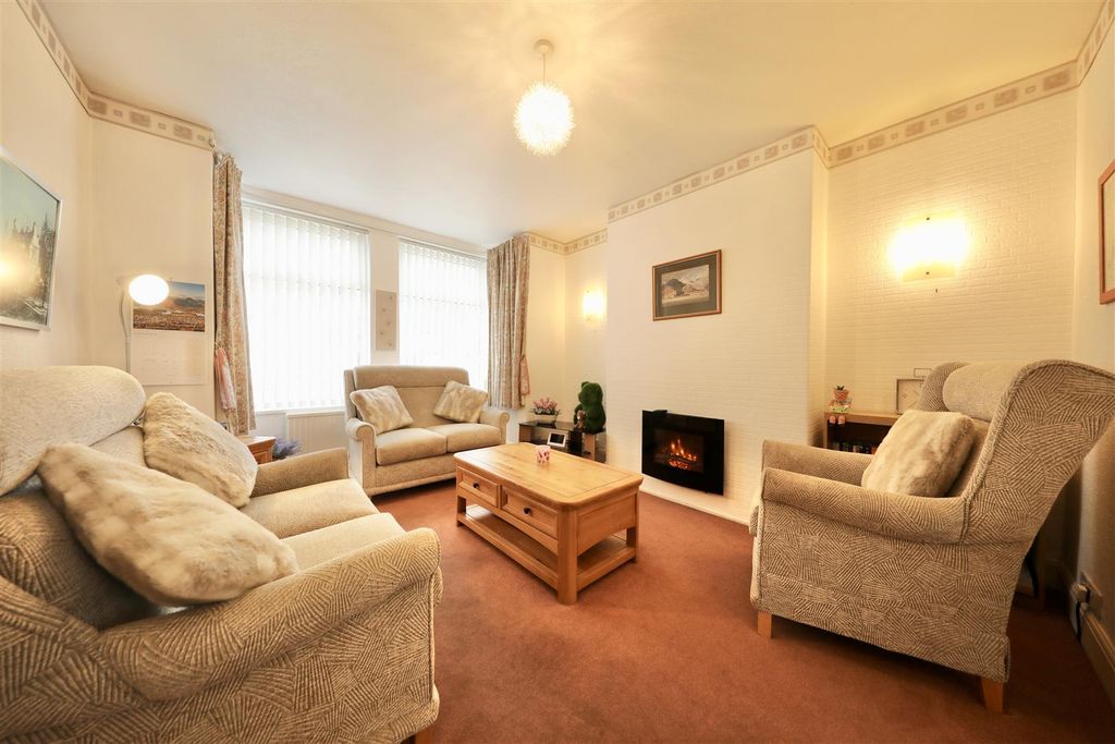 Property photo 2 of 24 0A4A9740.Jpg