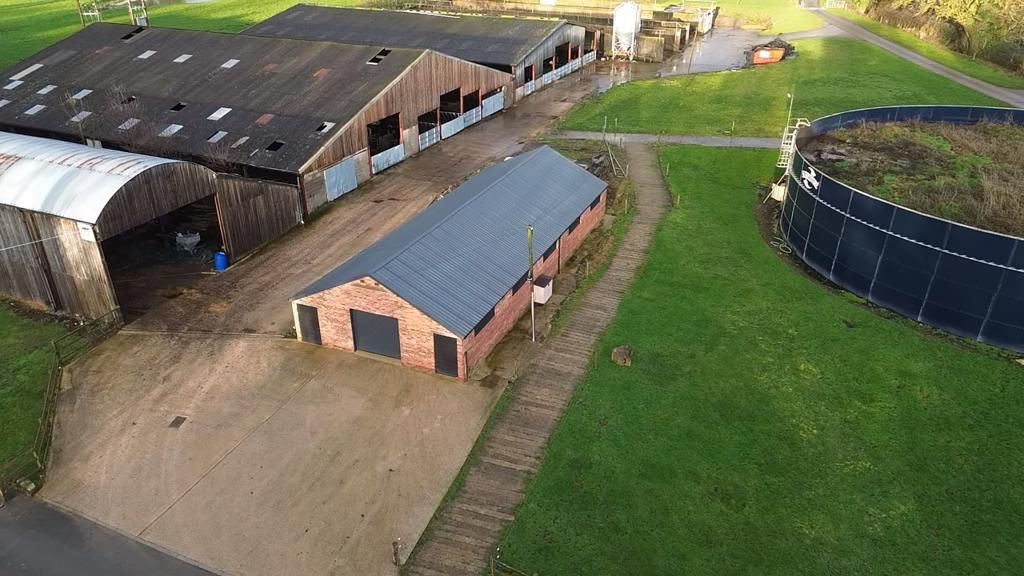 Property photo 1 of 1 Photo 8