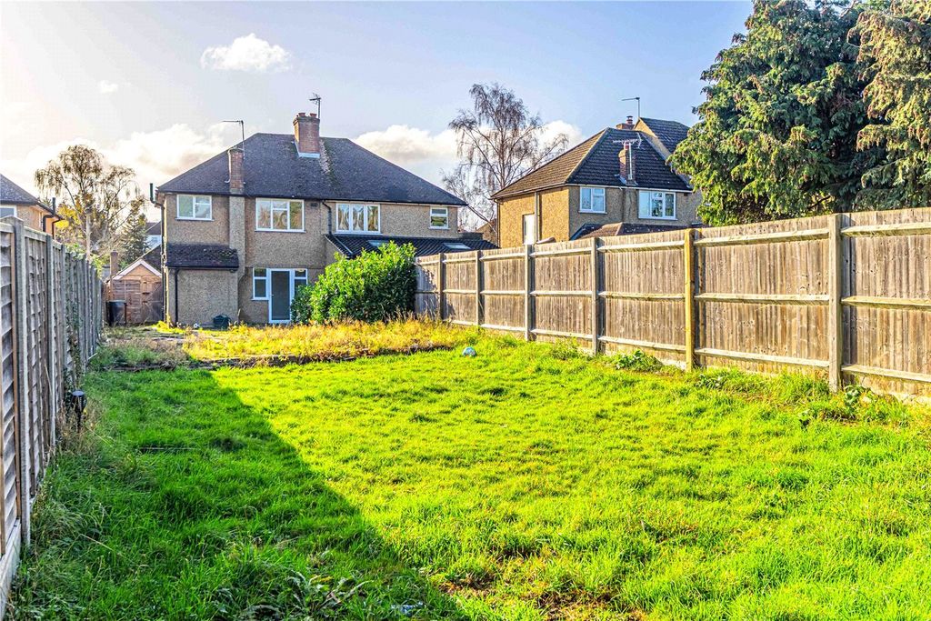 Property photo 2 of 19 Picture No. 17