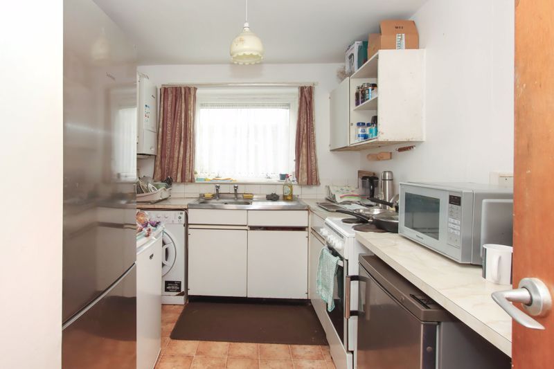 Property photo 2 of 11 Photo 8