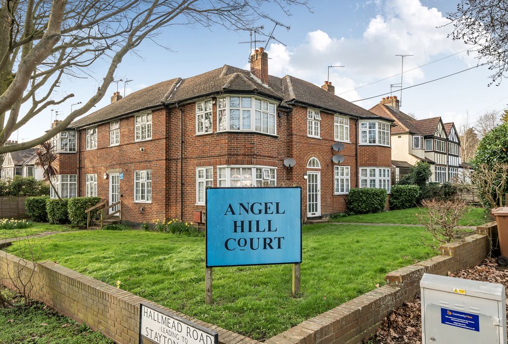 Property photo 2 of 8 1425093-2-69Aef82...