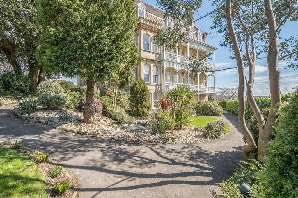 Property photo 1 of 33 1437170-4-69Cbcc9Bba0ba.Jpg