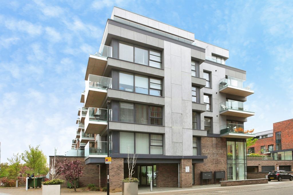 Property photo 1 of 10