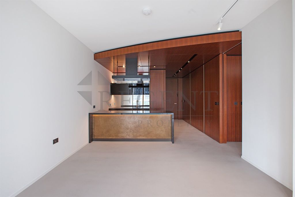 Property photo 3 of 13 Open Plan