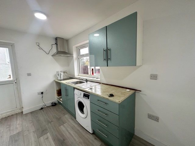 Property photo 2 of 4