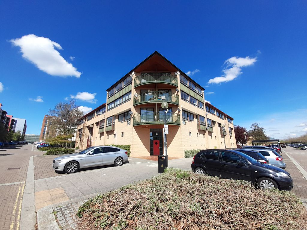 Property photo 3 of 10