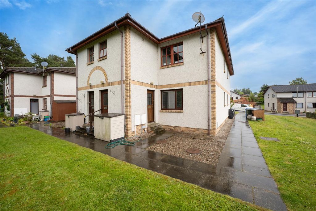 Property photo 1 of 10 1-77A-Towerhill-Crescent-IV25Gz.Jpg