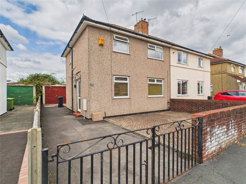 Property photo 1 of 16 Picture No. 08