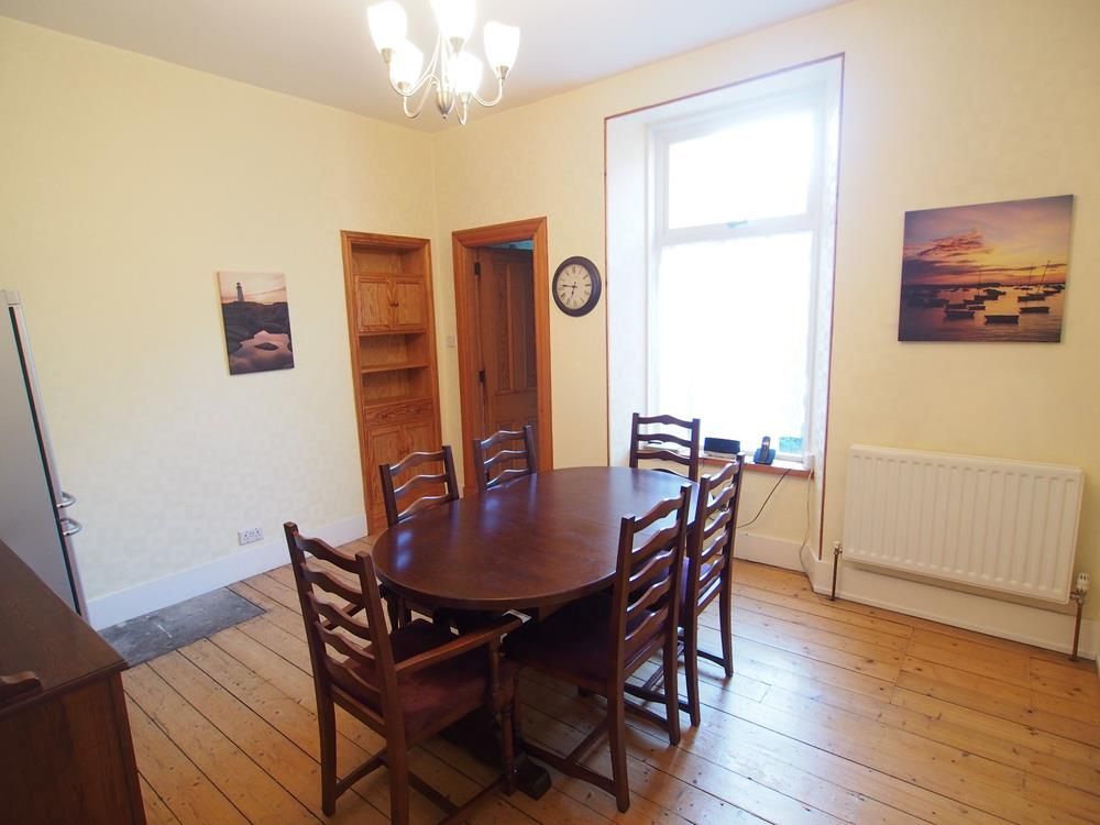 Property photo 3 of 9 Dining Room