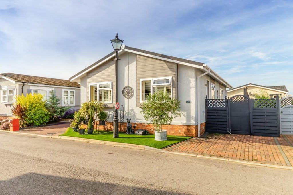 Property photo 1 of 16 Pw-1.Jpg