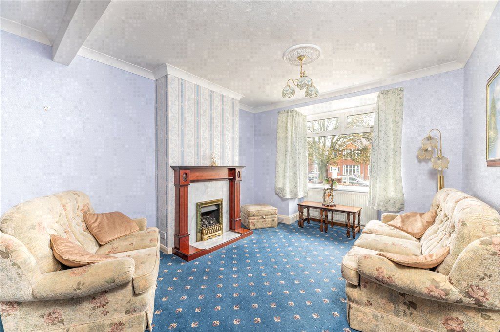 Property photo 2 of 25 Living Area