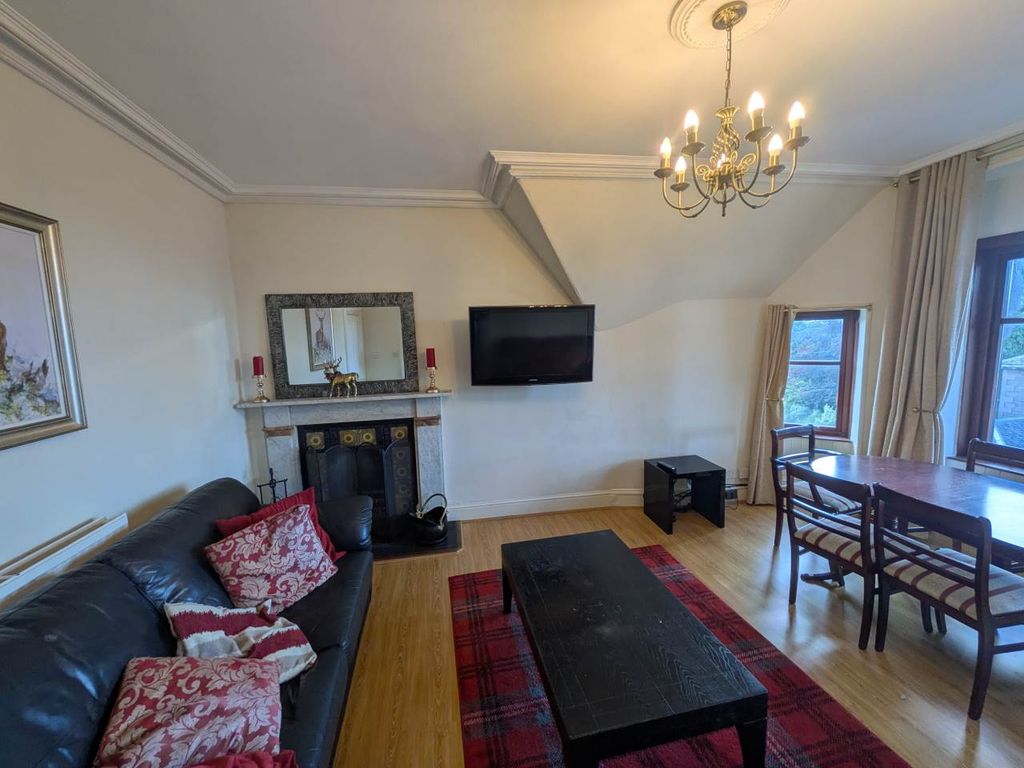 Property photo 2 of 7 Pxl_20250916_124523997