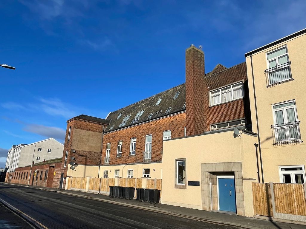 Property photo 1 of 11 External View