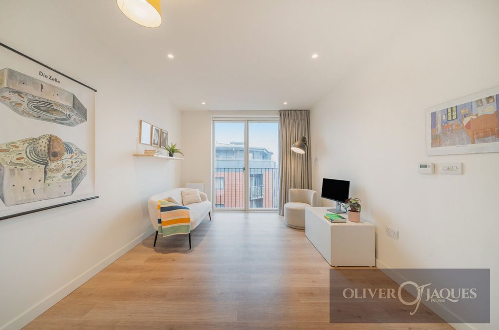 Property photo 1 of 25