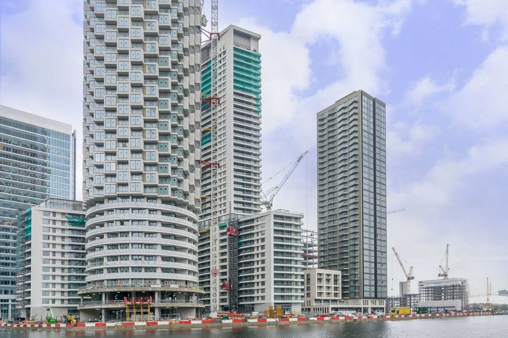 Property photo 1 of 4