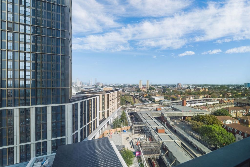 Affinity View E16 photo 5
