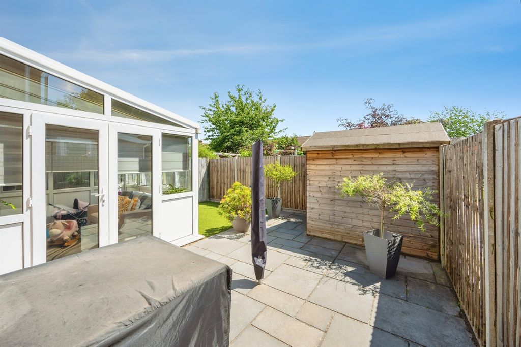 Property photo 2 of 19
