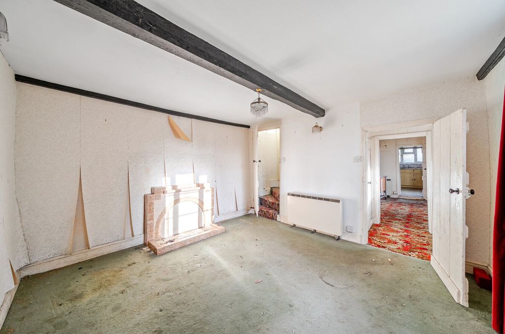 Property photo 3 of 23 1392931-20-69416251B0Ec8