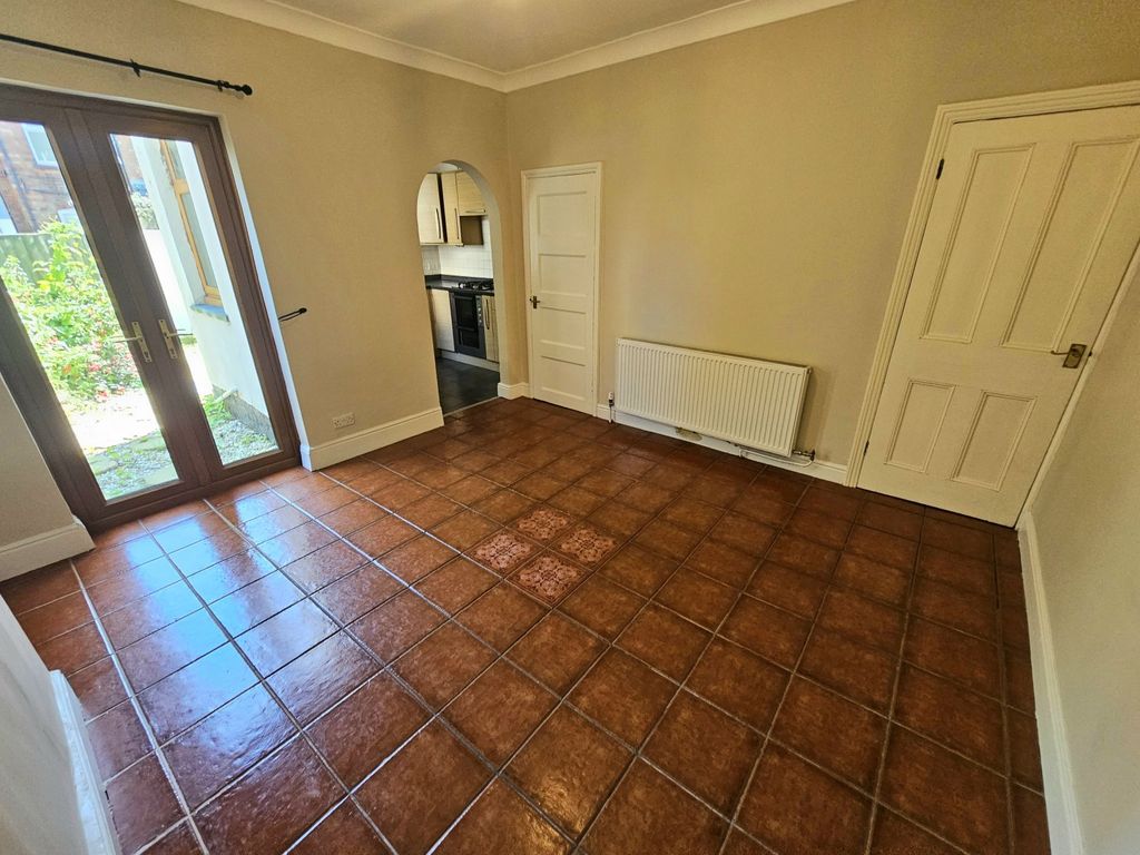 Property photo 3 of 12 Picture No. 04