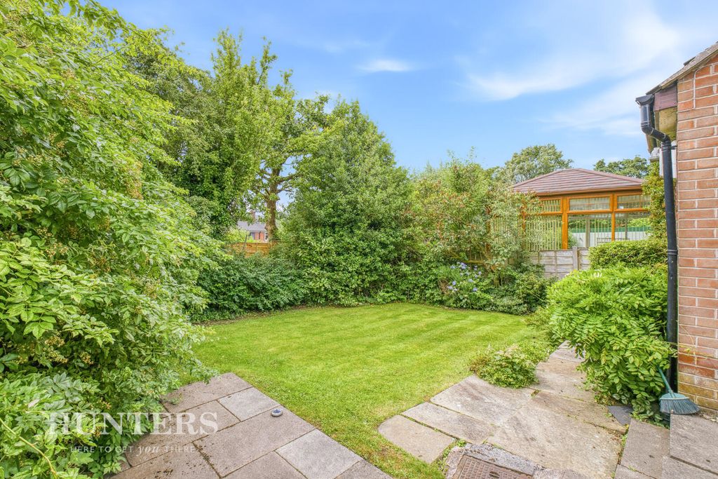 Property photo 2 of 20 Rear Garden