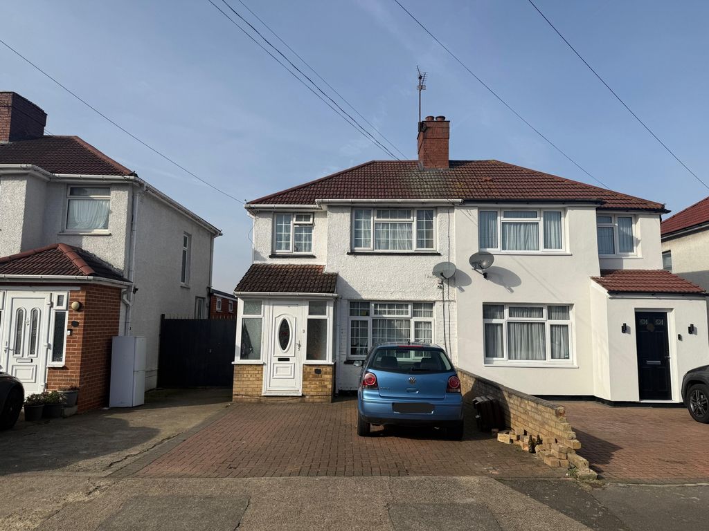 Property photo 1 of 9 3 Bedroom Detached For Sale