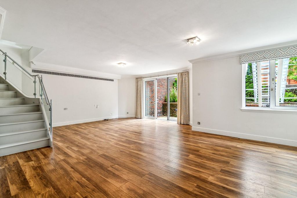 Property photo 3 of 16 1.Jpg