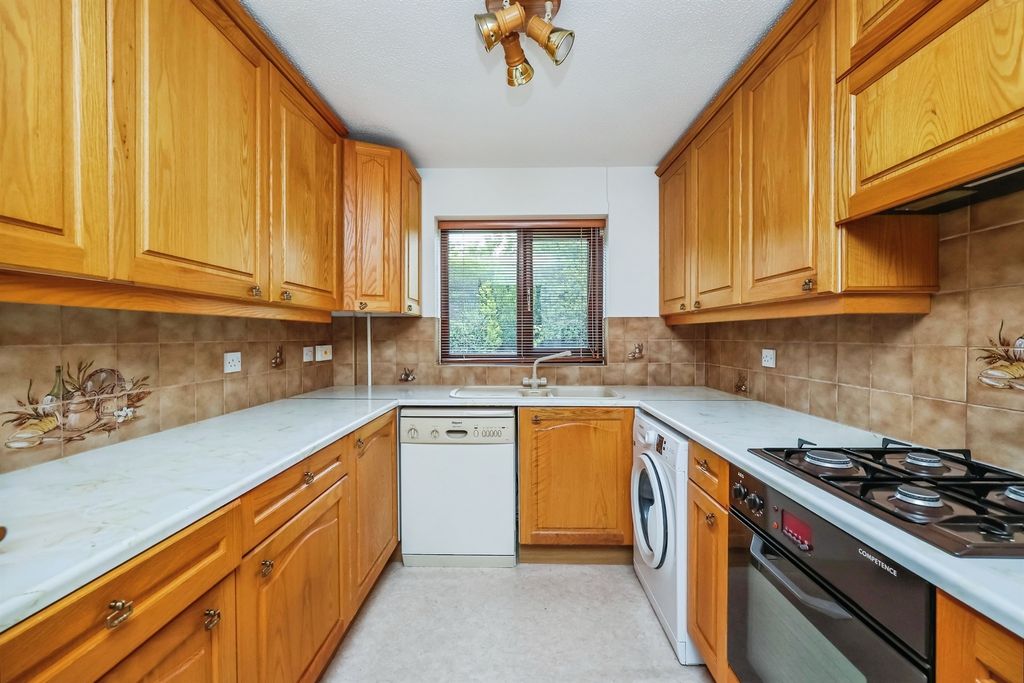 Property photo 3 of 17