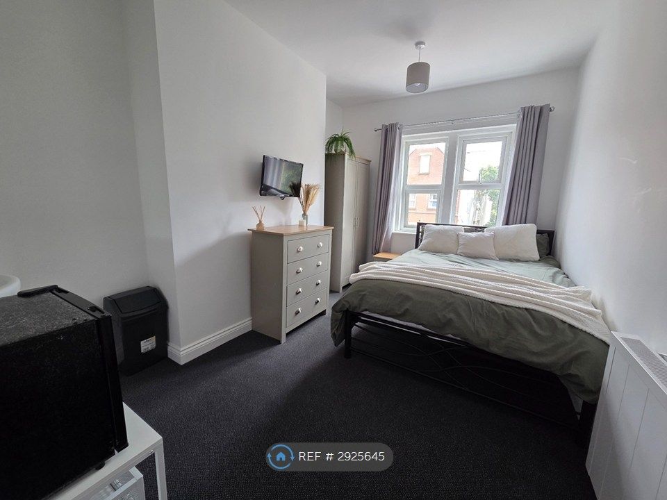 Property photo 1 of 14 Room 3 - Double Room - £625Pcm