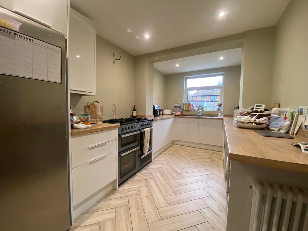 Property photo 3 of 12 Photo 9