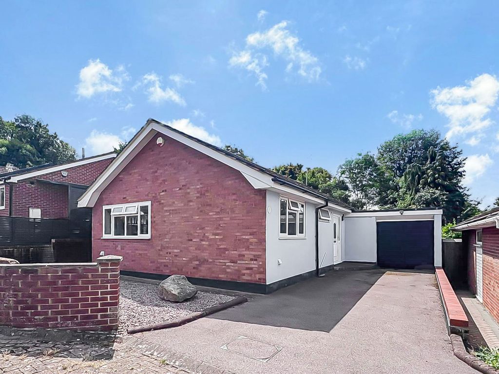 Property photo 1 of 9