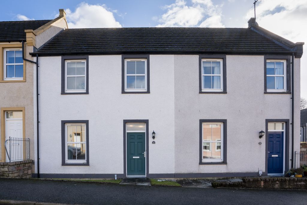 Property photo 1 of 31