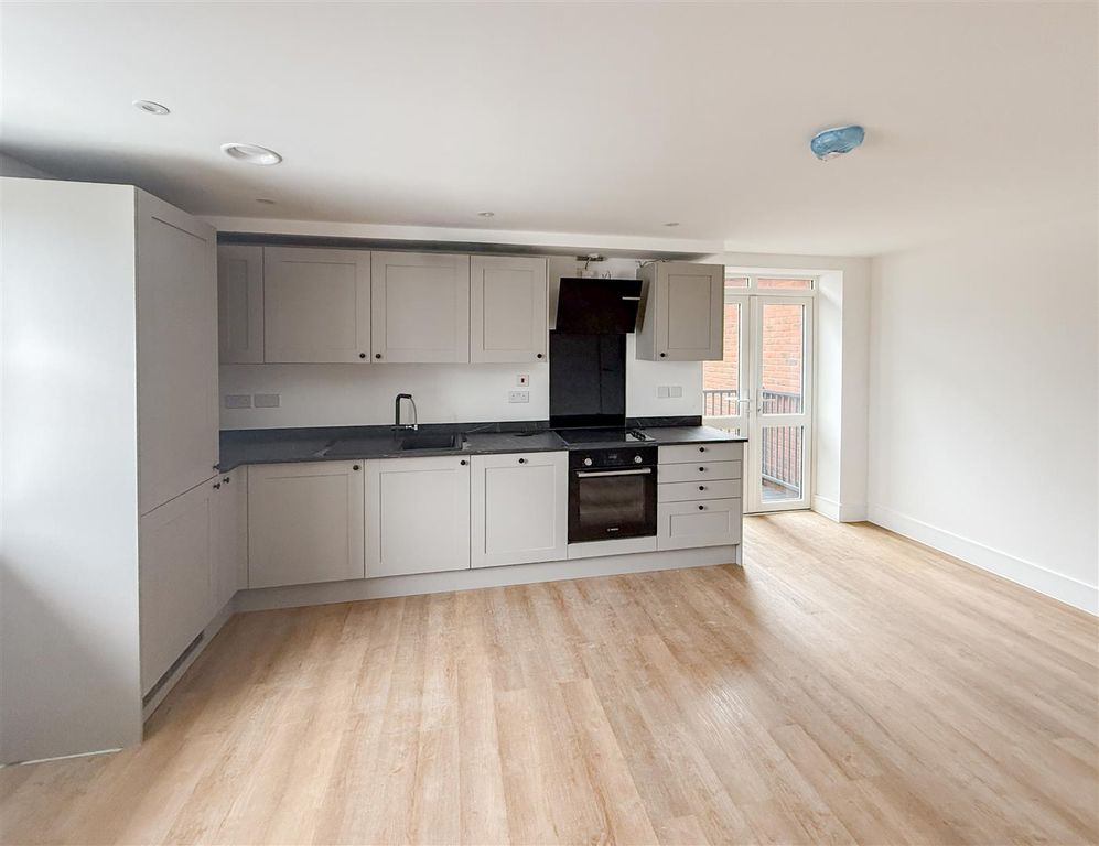 Property photo 3 of 13 8-Img_5735.Jpg