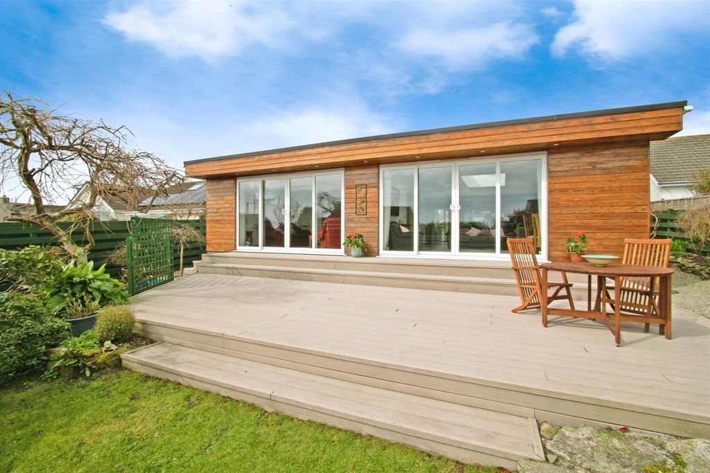 Property photo 1 of 33 Photo 29.Jpg