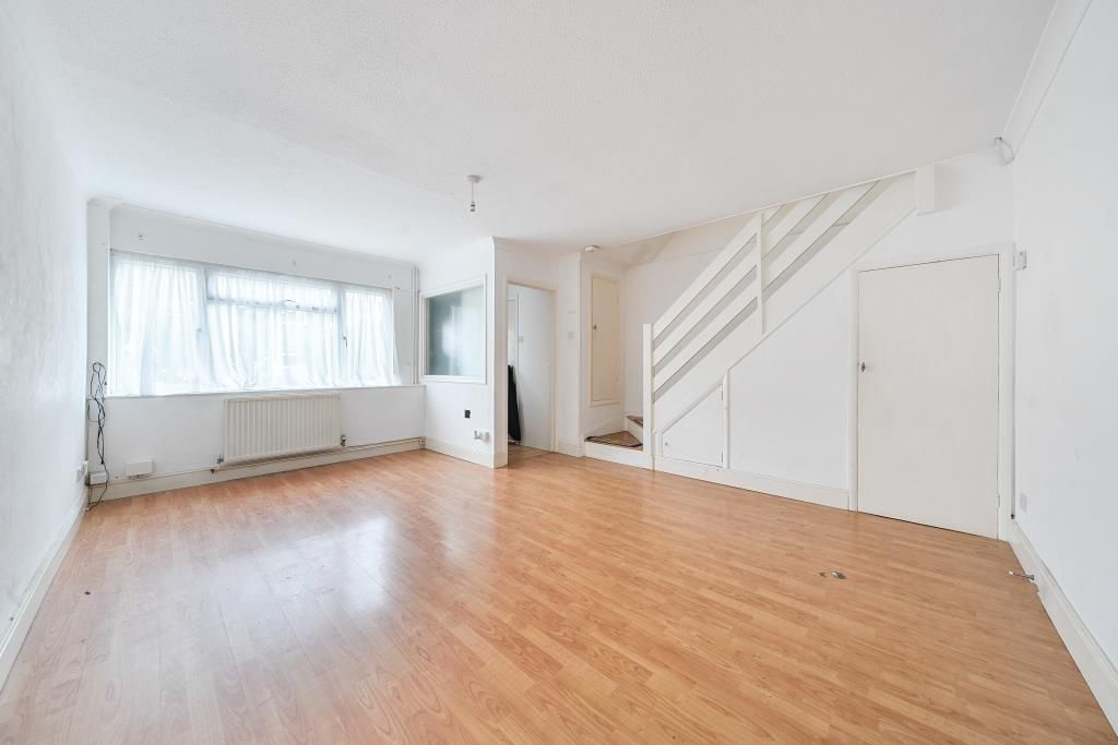 Property photo 2 of 23 Living Room