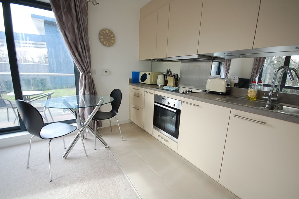 Property photo 3 of 4 Kitchen