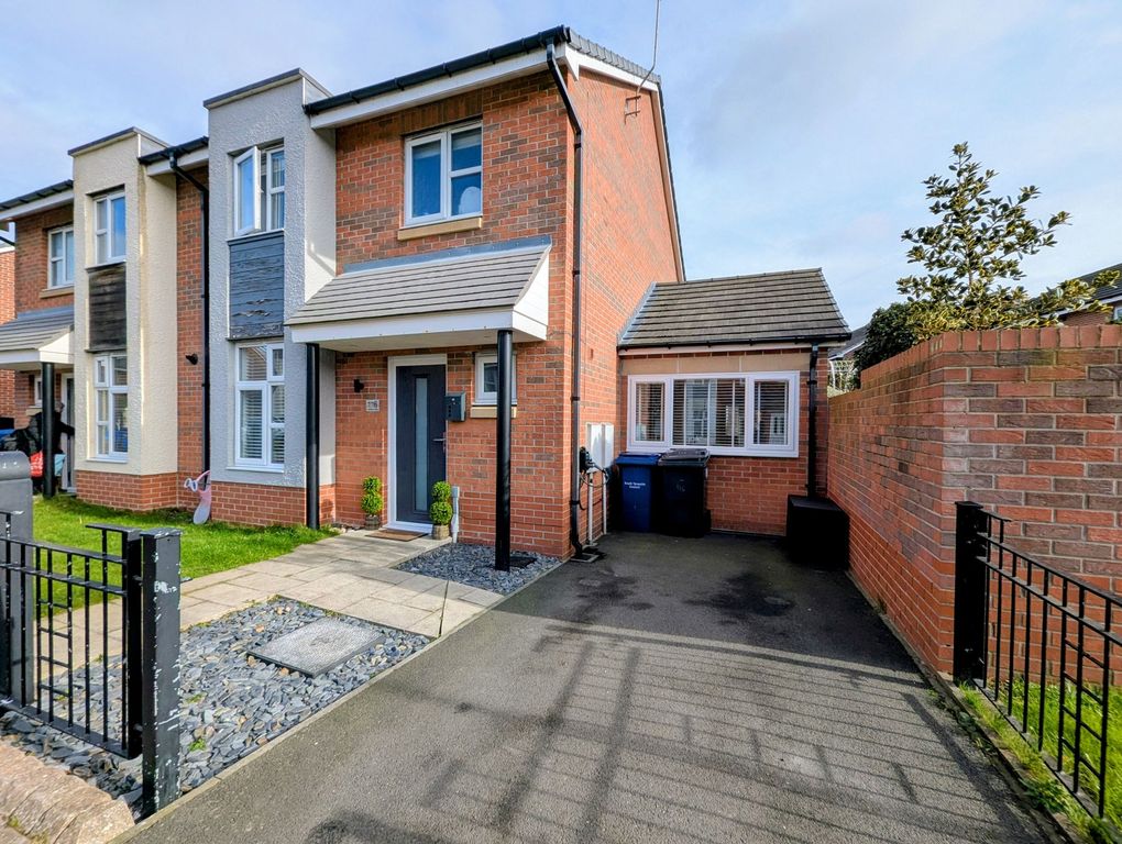 Property photo 1 of 20