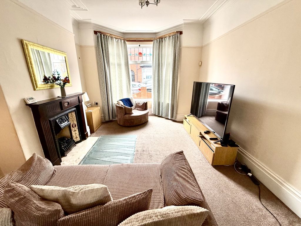 Property photo 3 of 11 Img_9277