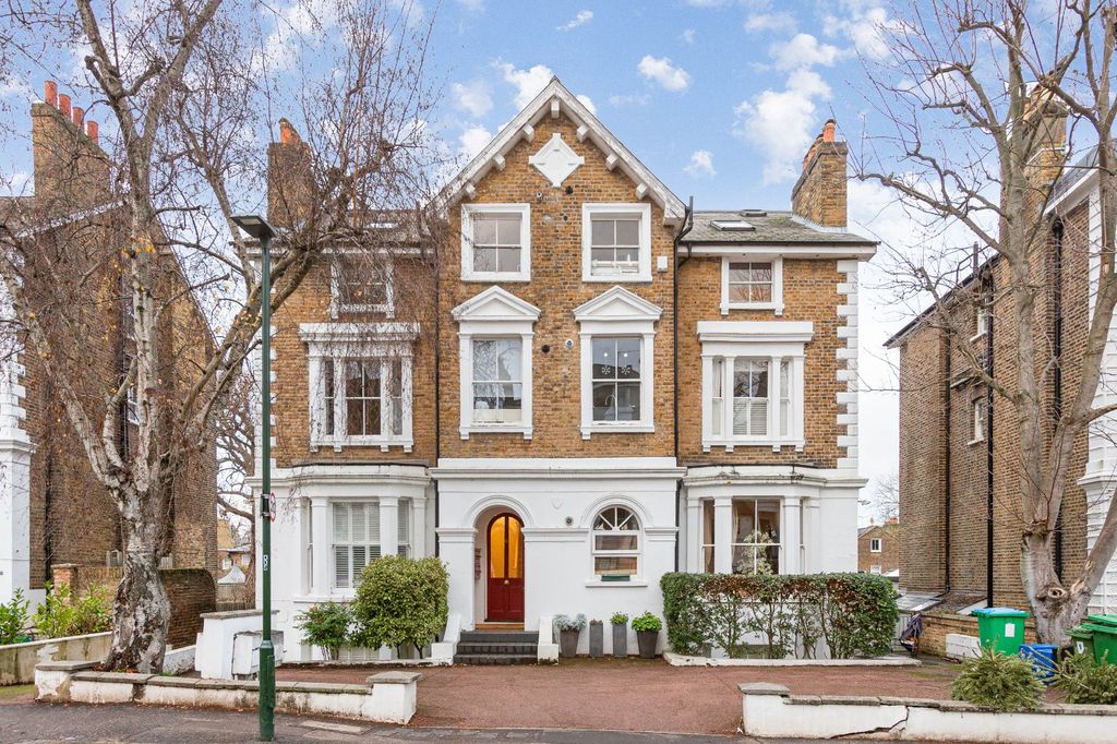 Property photo 2 of 7