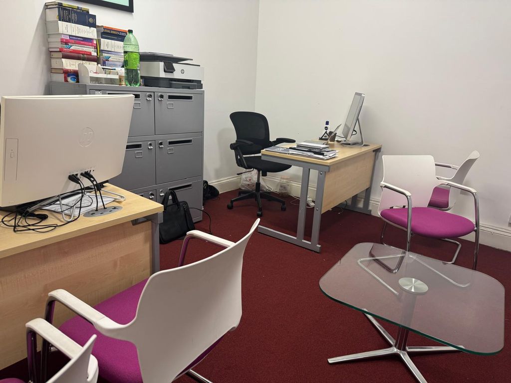 Property photo 3 of 4