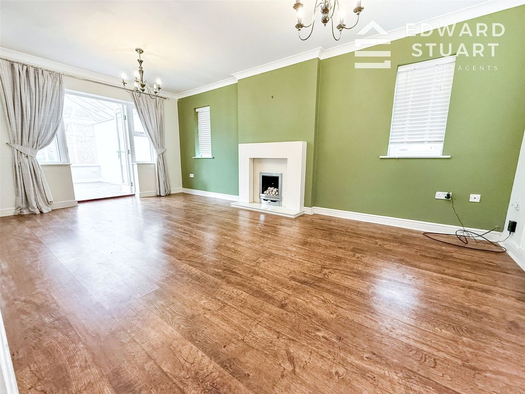 Property photo 3 of 16 Picture No. 03